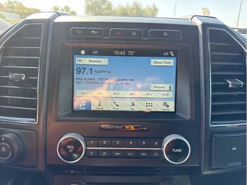 Used 2018 Ford Expedition Limited w/ Equipment Group 301A AWD/4WD image 19