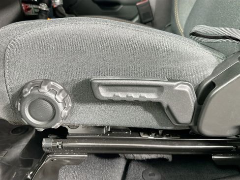 Used 2026 Jeep Wrangler Unlimited Sport AWD/4WD image 21