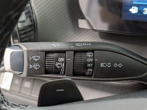New 2026 Chevrolet Equinox LT w/ Midnight Edition FWD image 26