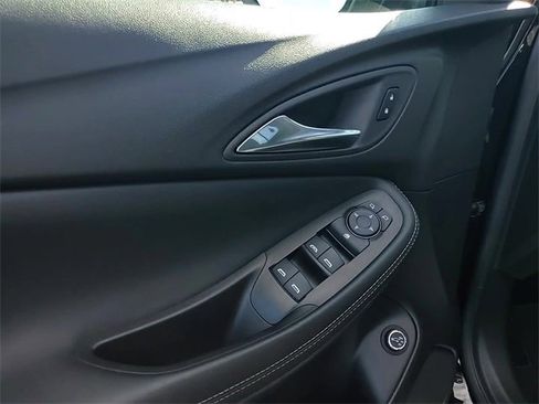 Certified 2023 Buick Encore GX Select image 12