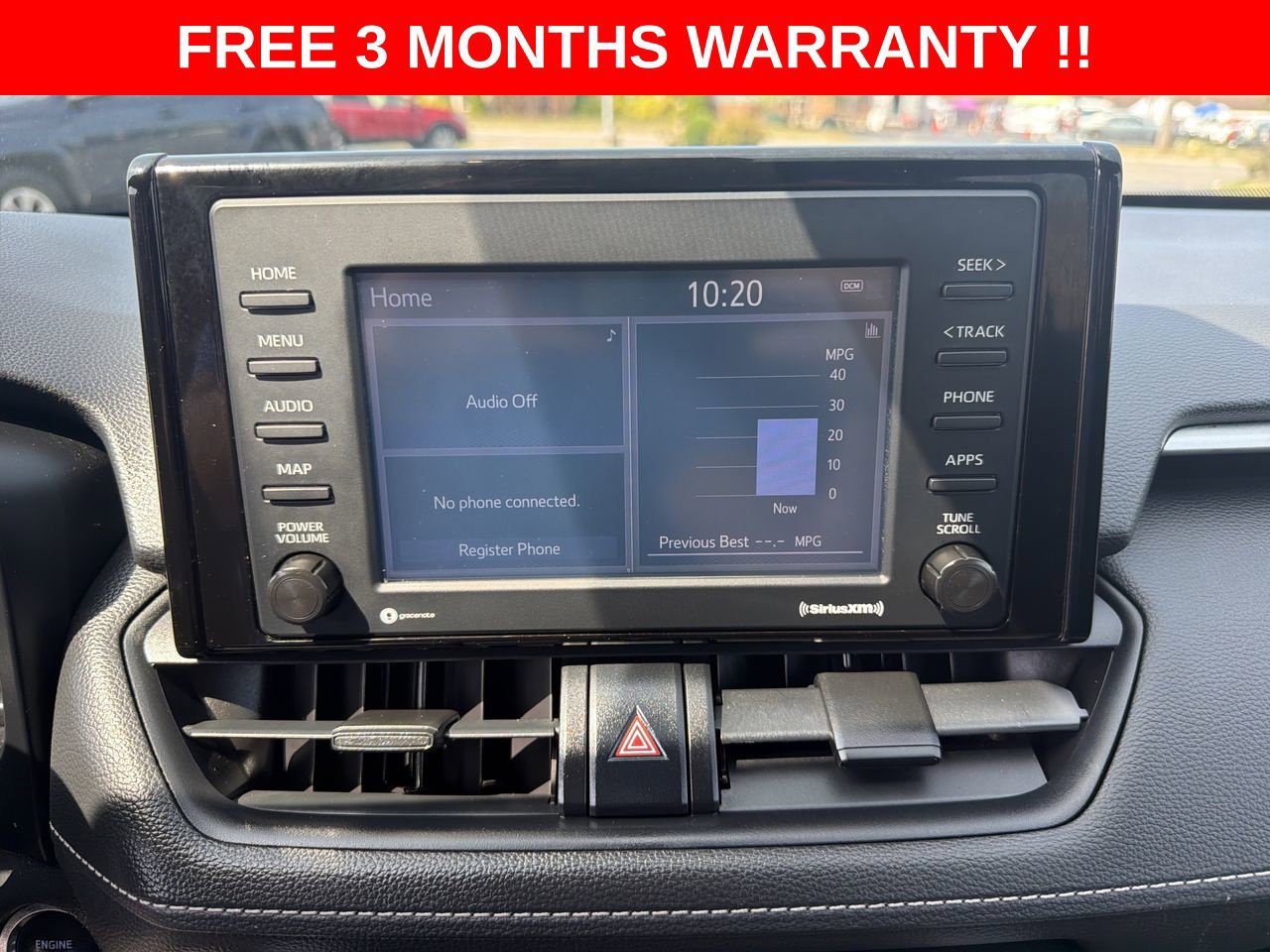Used 2021 Toyota RAV4 XLE AWD/4WD image 17