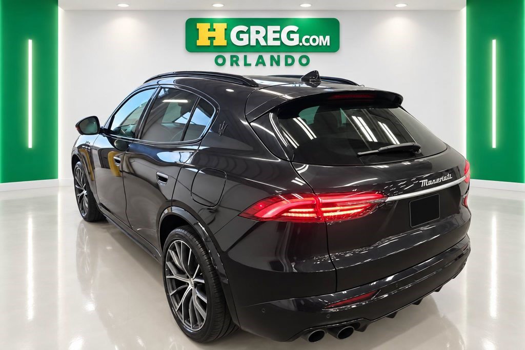 Used 2023 Maserati Grecale Modena AWD/4WD image 2