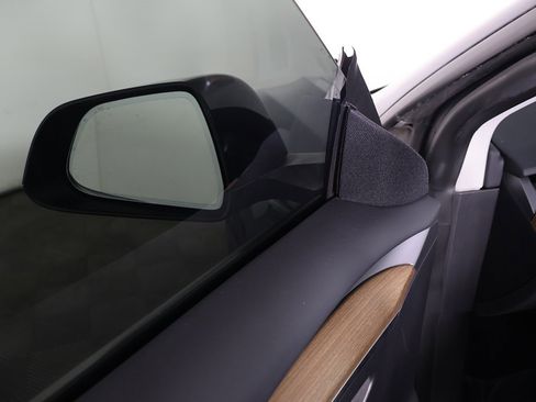 Used 2023 Tesla Model 3 Performance image 28