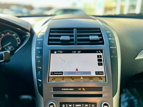 Used 2018 Lincoln MKZ Select w/ Select Plus Package image 23