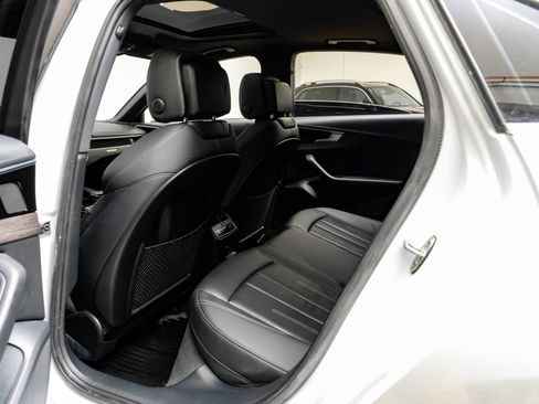 Used 2023 Audi A4 2.0T Premium w/ Convenience Package image 41