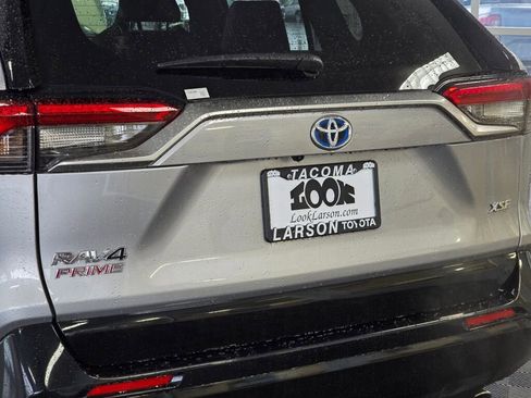 Used 2023 Toyota RAV4 XSE w/ Weather Package image 13