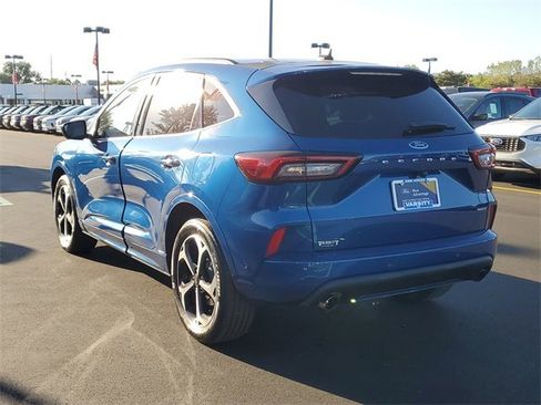 Certified 2023 Ford Escape ST-Line Elite w/ Premium Technology Package image 3