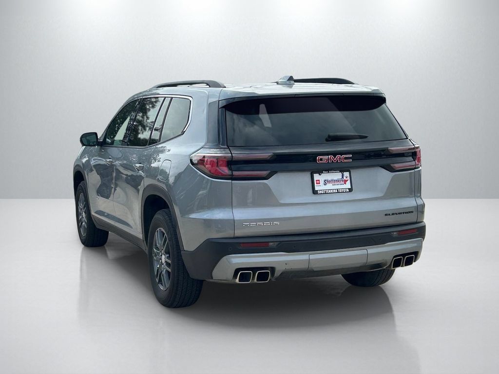 Used 2025 GMC Acadia Elevation FWD image 7