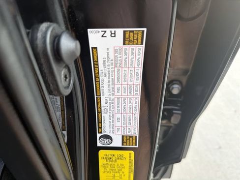 Certified 2025 Toyota RAV4 LE AWD/4WD image 34