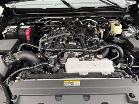 Used 2026 Toyota Tacoma TRD Off-Road image 10