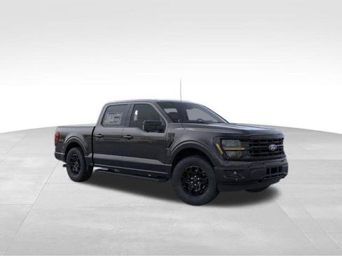 New 2026 Ford F150 XLT w/ Equipment Group 302A MID AWD/4WD image 8