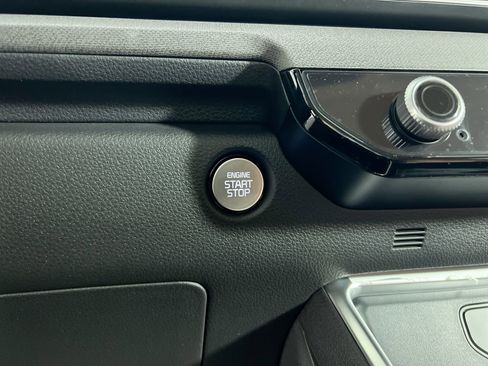 New 2026 Kia Carnival SX FWD image 22