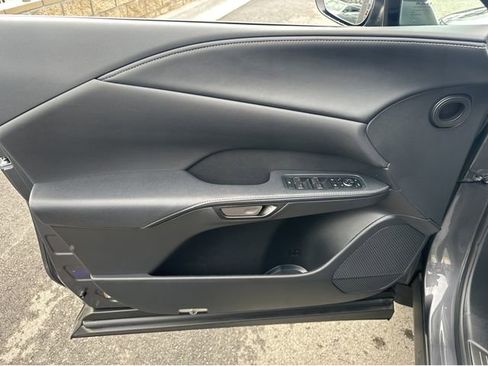 Certified 2025 Lexus RX 350h w/ Convenience Package image 12