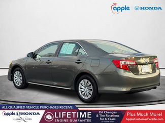 Used 2014 Toyota Camry LE FWD video 3