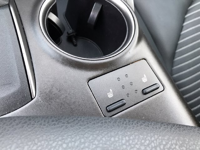 Used 2024 Toyota Camry SE FWD image 8