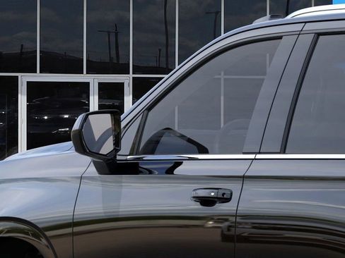 New 2026 Chevrolet Tahoe LS image 12