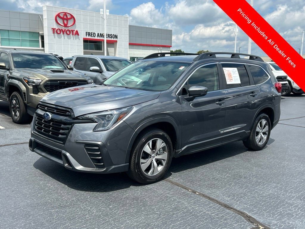 Used 2024 Subaru Ascent Premium w/ Convenience Package AWD/4WD image 1