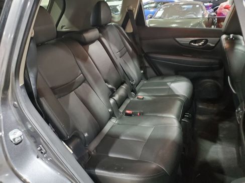 Used 2016 Nissan Rogue SL w/ SL Premium Package FWD image 21