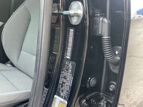 Used 2025 Kia K4 LXS image 28