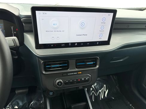 Certified 2025 Ford Maverick Lobo AWD/4WD image 12