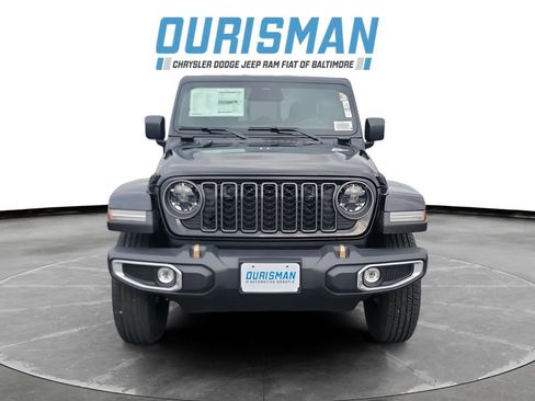New 2026 Jeep Gladiator Sport AWD/4WD image 8