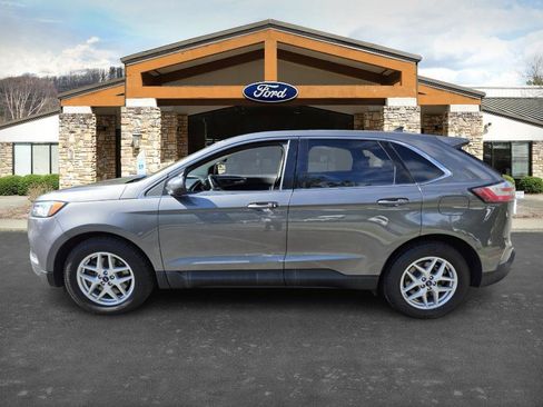 Used 2021 Ford Edge SEL image 8