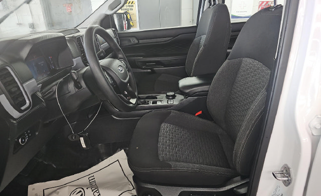 Used 2025 Ford Ranger XL AWD/4WD image 3