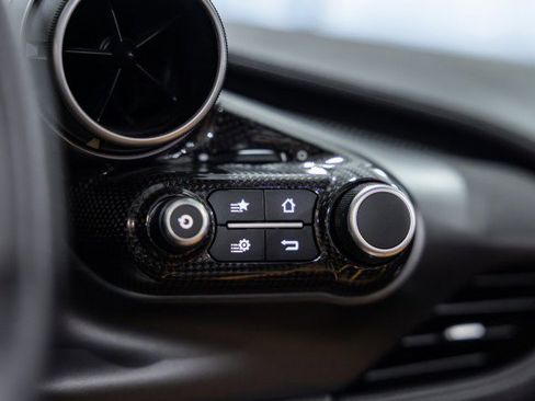 Used 2021 Ferrari F8 Tributo - PASSENGER DISPLAY - FRONT LI image 28