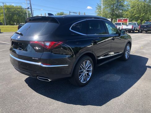 Used 2023 Acura MDX SH-AWD w/ Advance Package image 5