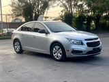 Used 2016 Chevrolet Cruze LS image 4