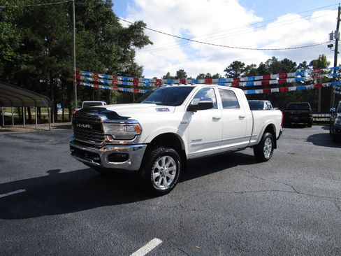 Used 2019 RAM 2500 Limited image 2