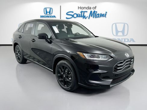 Used 2025 Honda HR-V Sport image 1