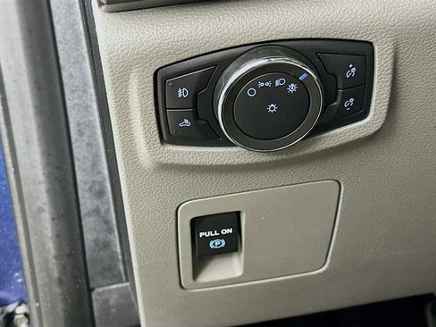 Used 2018 Ford F150 XLT AWD/4WD image 15