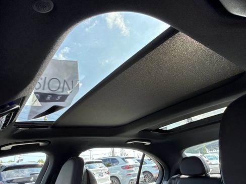Used 2023 Mercedes-Benz C 300 Sedan image 27