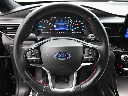 Certified 2022 Ford Explorer ST-Line w/ Class IV Trailer Tow Package image 12