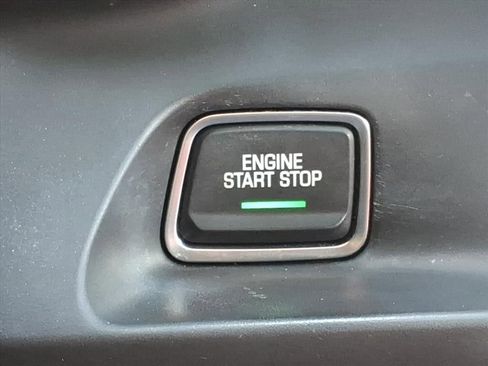 Used 2018 Chevrolet Camaro LT image 27