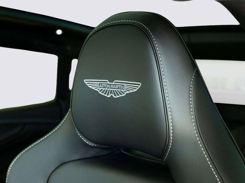 New 2026 Aston Martin DBX 707 image 16