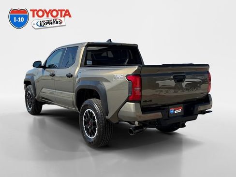 Certified 2026 Toyota Tacoma TRD Off-Road w/ TRD Off Road Upgrade Package AWD/4WD image 3
