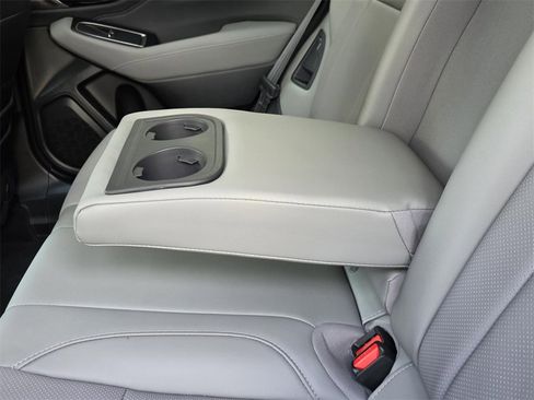 Certified 2025 Subaru Outback Limited image 12