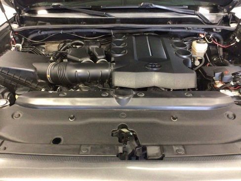 Used 2019 Toyota 4Runner Limited image 25