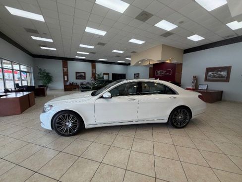 Used 2015 Mercedes-Benz S 550 Sedan image 7