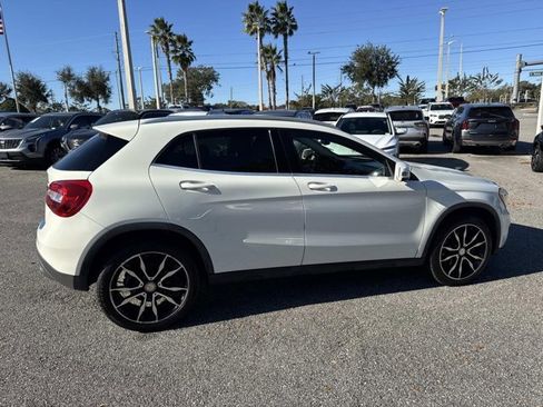 Used 2015 Mercedes-Benz GLA 250 4MATIC image 2