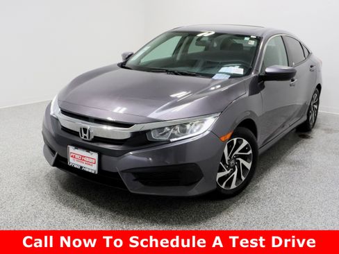 Used 2018 Honda Civic EX image 2