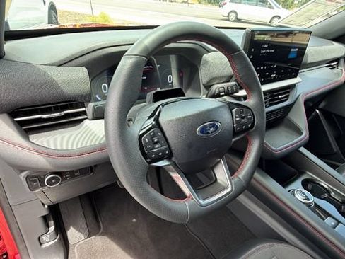 Used 2026 Ford Explorer ST-Line RWD image 32