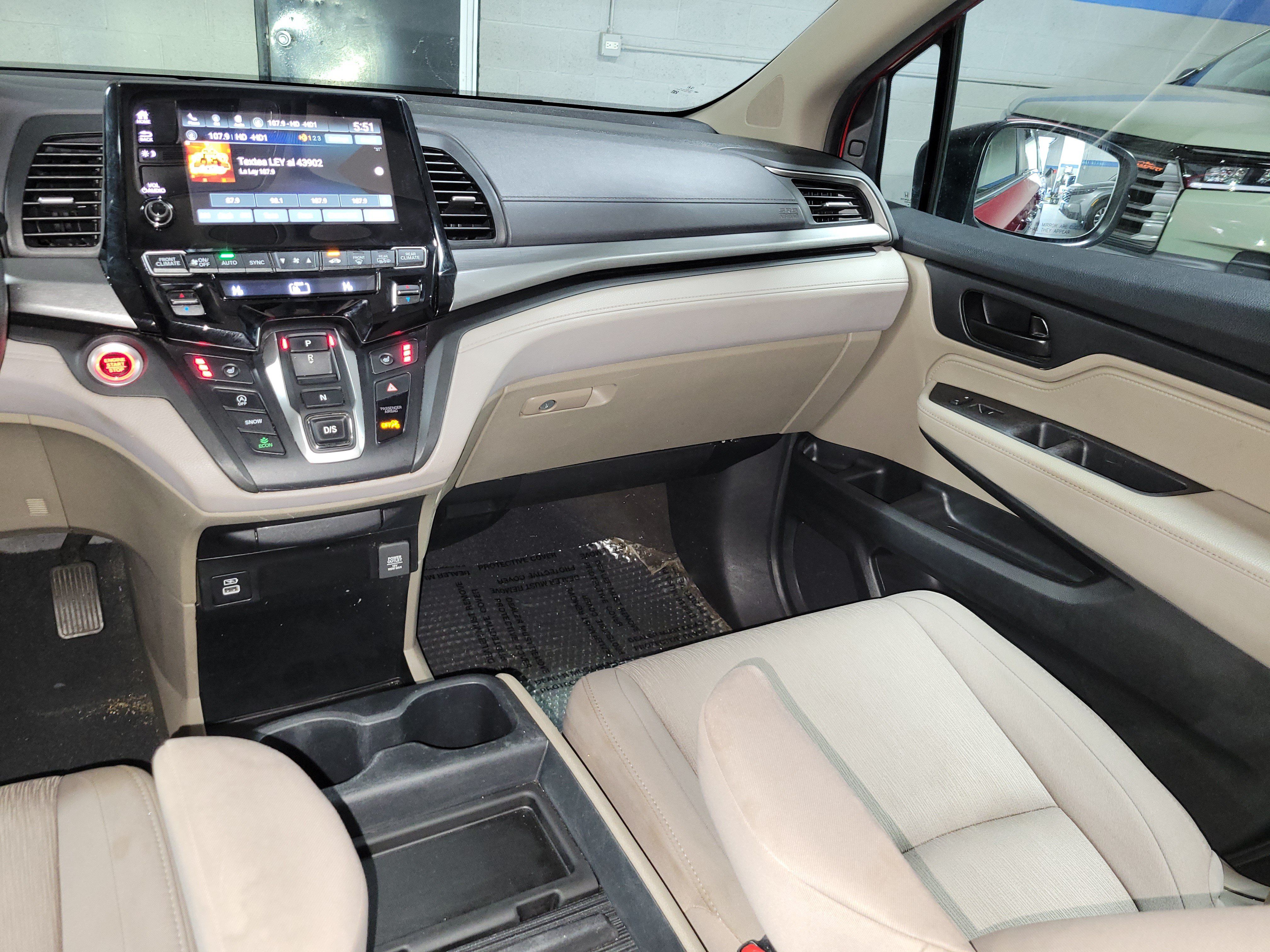 Used 2022 Honda Odyssey EX image 11