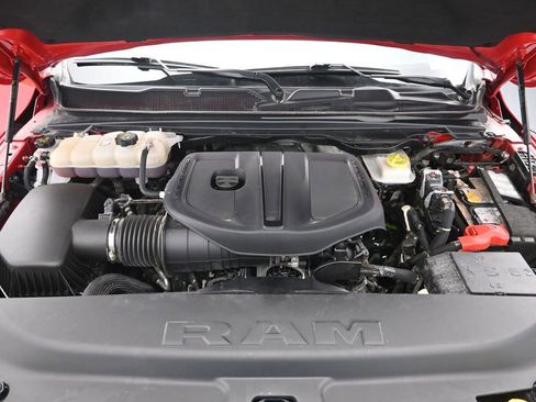 Used 2025 RAM 1500 Big Horn AWD/4WD image 26