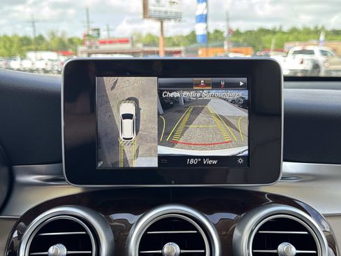 Used 2018 Mercedes-Benz GLC 300 image 26