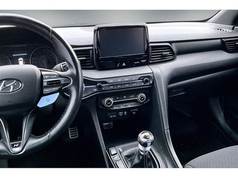 Used 2019 Hyundai Veloster N N image 9