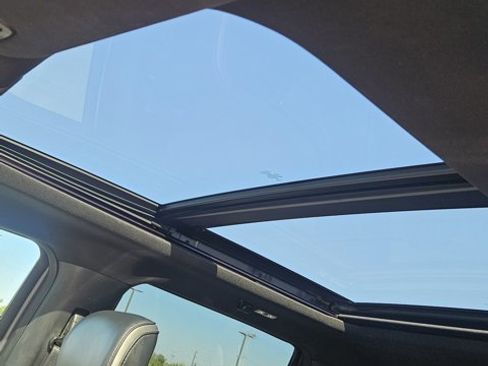 Used 2022 Ford F350 Platinum image 12