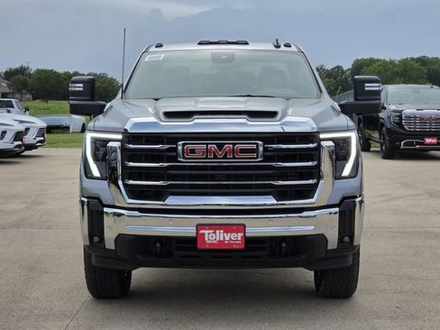 New 2026 GMC Sierra 2500 SLE w/ SLE Value Package; AWD/4WD image 3